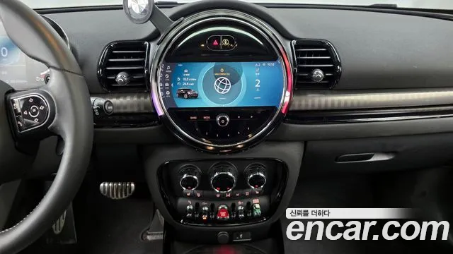 Mini Clubman 2023 — фото 14