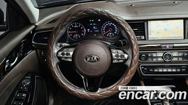 Kia K7 2019 — фото 14