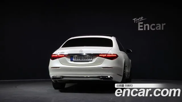 Mercedes-Benz S-Class 2022 — фото 4