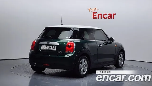 Mini Cooper 2015 — фото 2