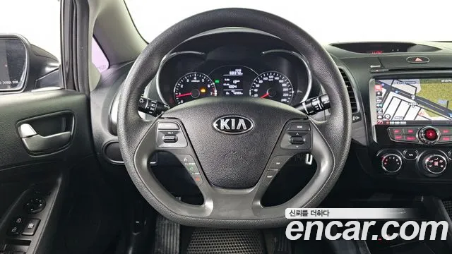 Kia K3 2016 — фото 17