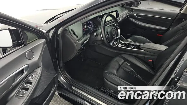 Hyundai Sonata 2022 — фото 11