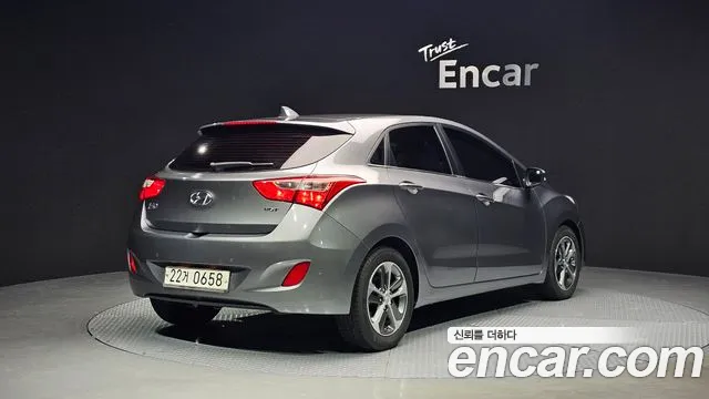 Hyundai i30 2016 — фото 2