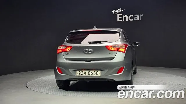 Hyundai i30 2016 — фото 4