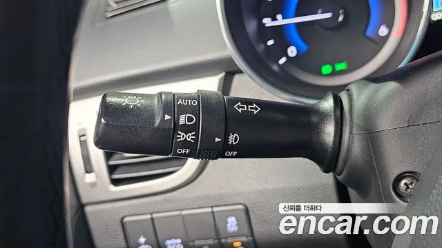 Hyundai i30 2016 — фото 14