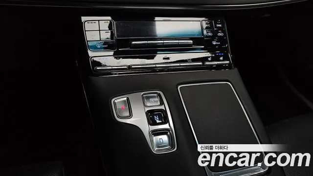 Hyundai Grandeur 2020 — фото 9