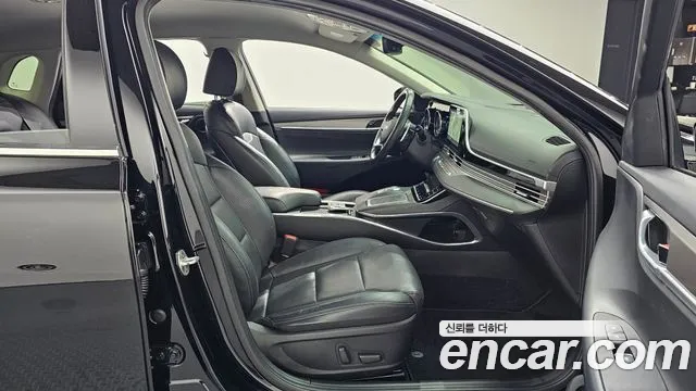 Hyundai Grandeur 2020 — фото 10