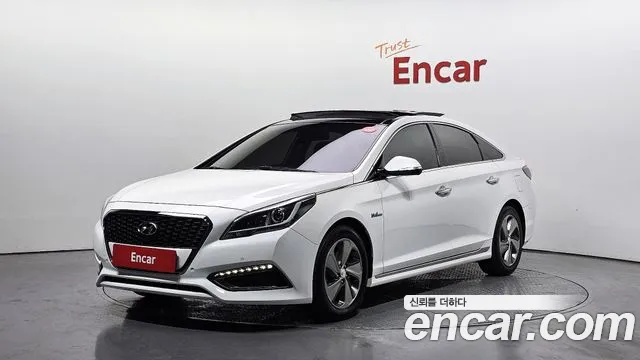 Hyundai Sonata 2015 — фото 1