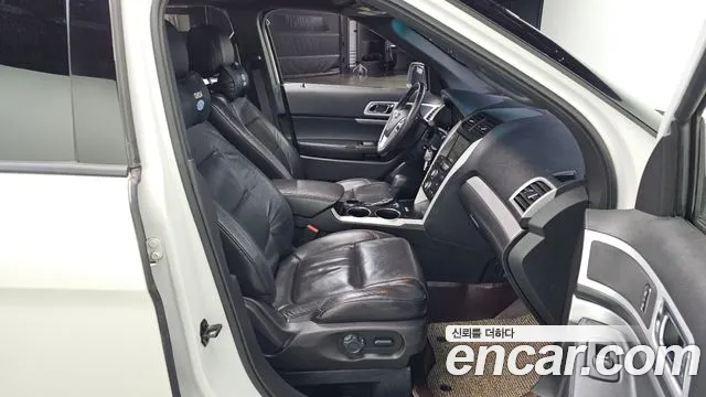 Ford Explorer 2014 — фото 12