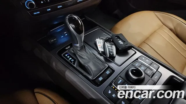 Hyundai Genesis 2015 — фото 9