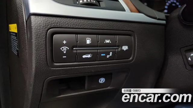 Hyundai Genesis 2015 — фото 13