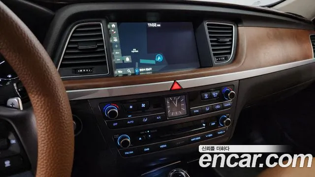 Hyundai Genesis 2015 — фото 15