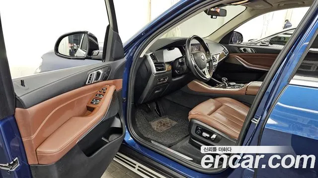 BMW X5 2019 — фото 10
