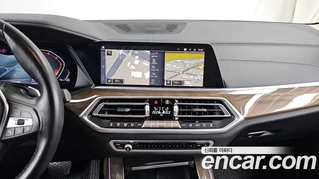 BMW X5 2019 — фото 14