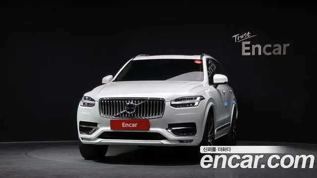 Volvo XC90 2022 — фото 3