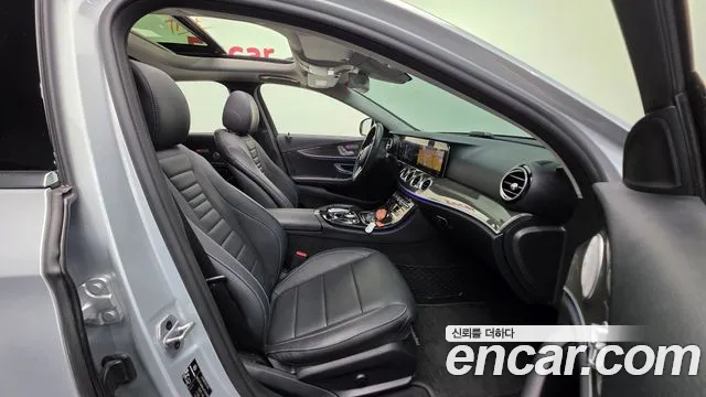 Mercedes-Benz E-Class 2020 — фото 10