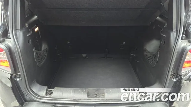 Jeep Renegade 2019 — фото 20
