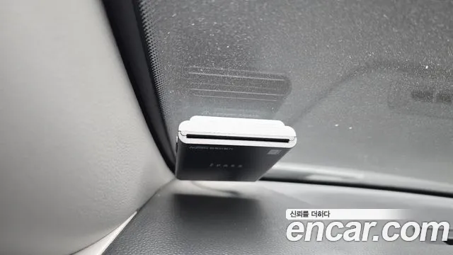 Hyundai Starex 2017 — фото 19