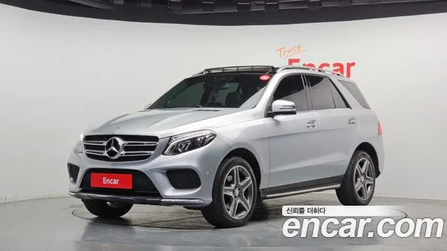 Mercedes-Benz GLE-Class 2017 — фото 1
