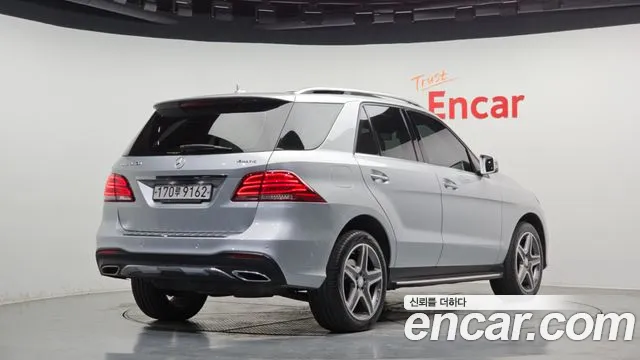 Mercedes-Benz GLE-Class 2017 — фото 2