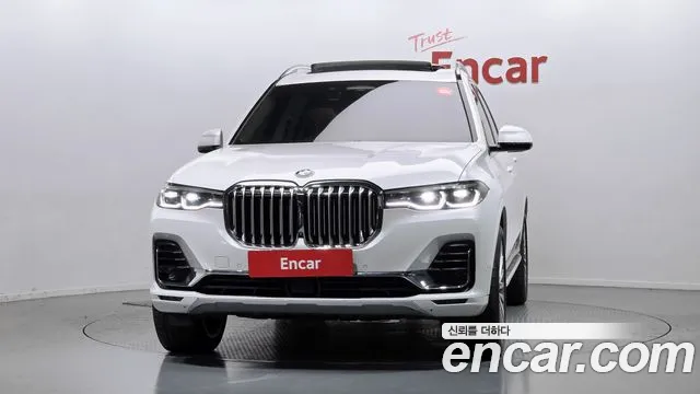BMW X7 2022 — фото 3