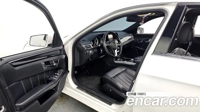 Mercedes-Benz E-Class 2014 — фото 10