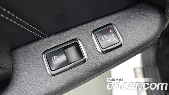Mercedes-Benz E-Class 2014 — фото 18