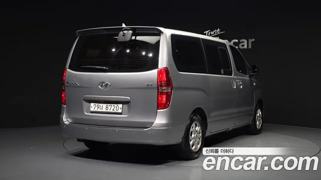 Hyundai Starex 2015 — фото 2
