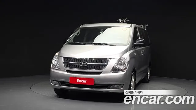 Hyundai Starex 2015 — фото 3