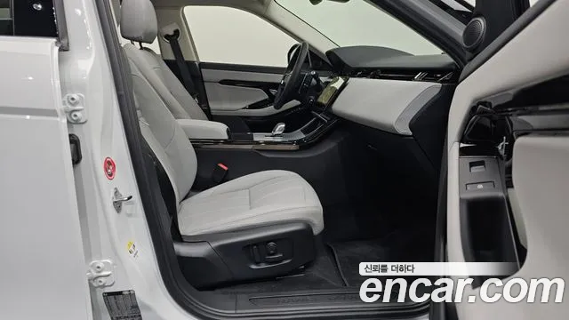 Land Rover Range Rover Evoque 2025 — фото 3