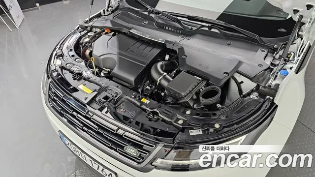 Land Rover Range Rover Evoque 2025 — фото 10