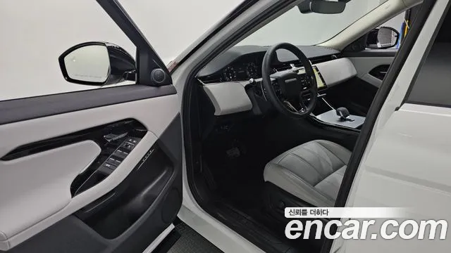 Land Rover Range Rover Evoque 2025 — фото 11
