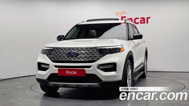 Ford Explorer 2020 — фото 3