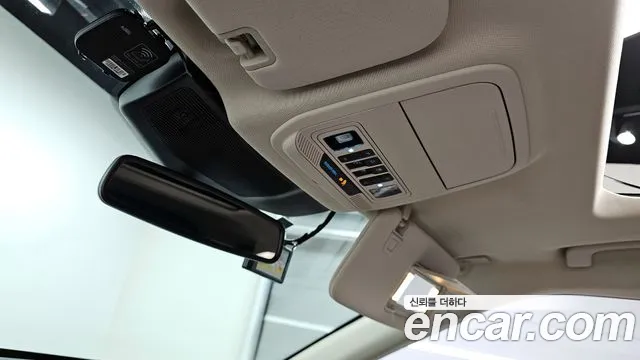 Ford Explorer 2020 — фото 18