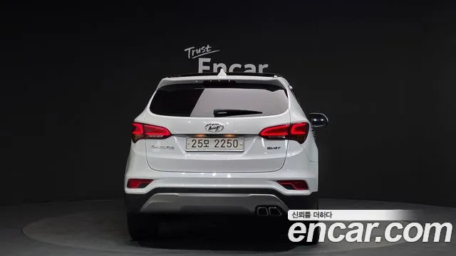 Hyundai Santafe 2017 — фото 4