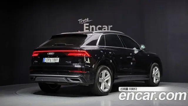 Audi Q8 2021 — фото 2