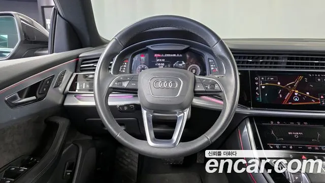 Audi Q8 2021 — фото 13