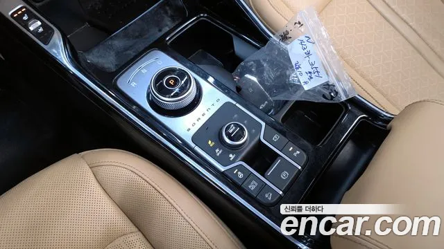 Kia Sorento 2023 — фото 9