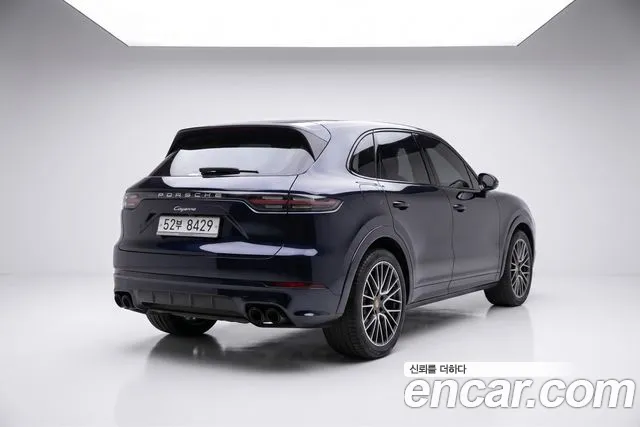 Porsche Cayenne 2019 — фото 7