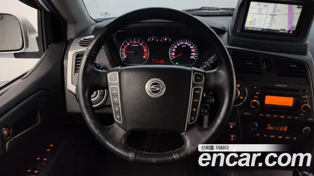 KG_Mobility_Ssangyong KORANDO 2014 — фото 13