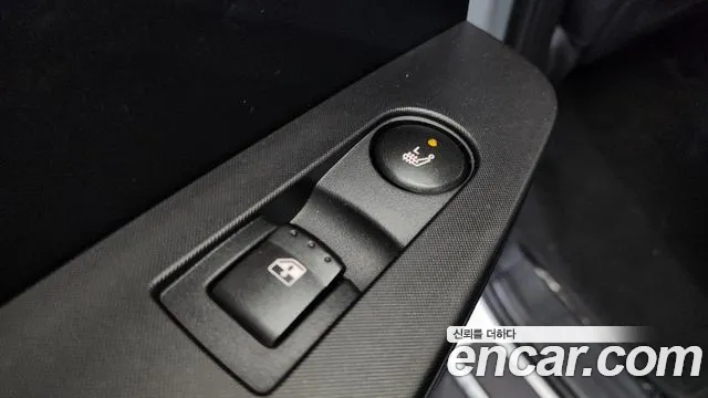 KG_Mobility_Ssangyong KORANDO 2014 — фото 18