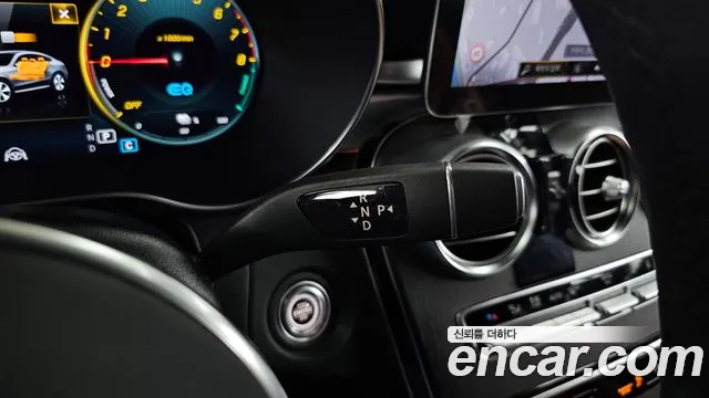 Mercedes-Benz GLC-Class 2021 — фото 9