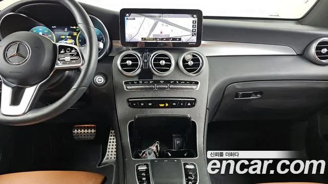 Mercedes-Benz GLC-Class 2021 — фото 14