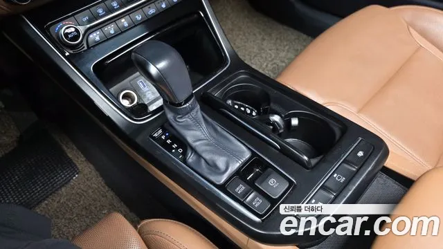 Hyundai Grandeur 2017 — фото 9