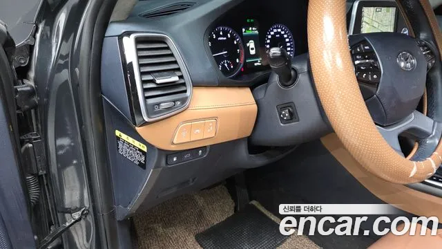 Hyundai Grandeur 2017 — фото 13