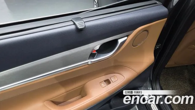 Hyundai Grandeur 2017 — фото 19