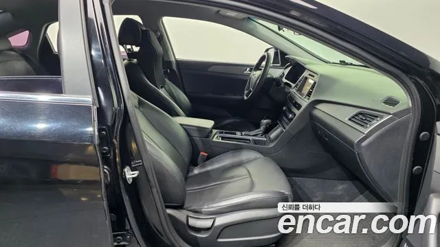 Hyundai Sonata 2015 — фото 11