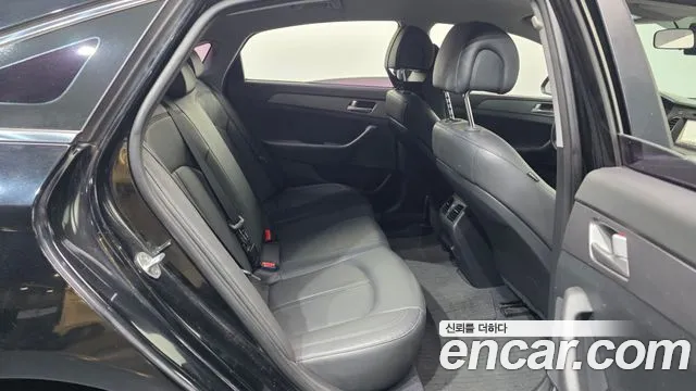 Hyundai Sonata 2015 — фото 12