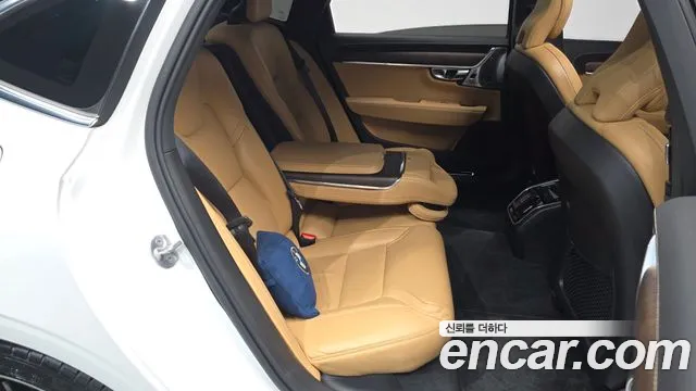 Volvo S90 2022 — фото 10