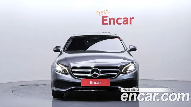Mercedes-Benz E-Class 2018 — фото 3